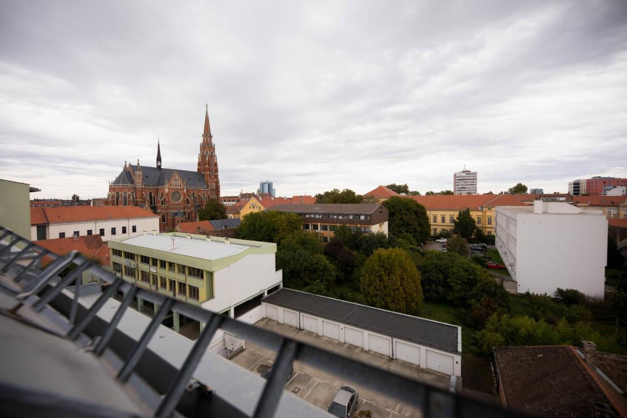 Apartman Ana Apartment Osijek Exterior photo